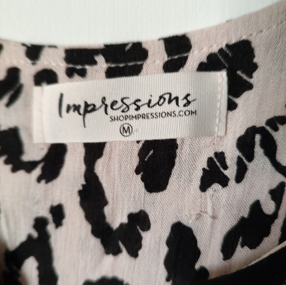 Women's sleeveless embroidered flowy dress size m - Picture 3 of 4